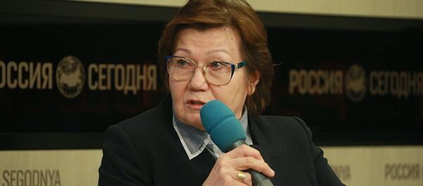 Заместитель директора Института стран СНГ, заведующая отделом диаспоры и миграции Александра Докучаева  - Sputnik Узбекистан