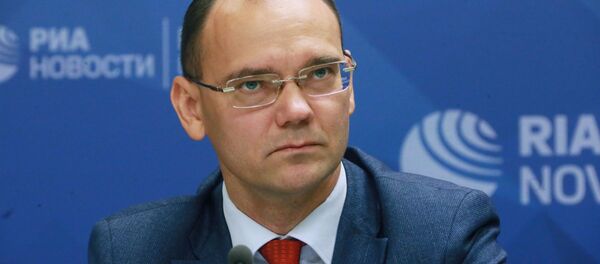 Первый заместитель министра просвещения РФ Дмитрий Глушко - Sputnik Узбекистан