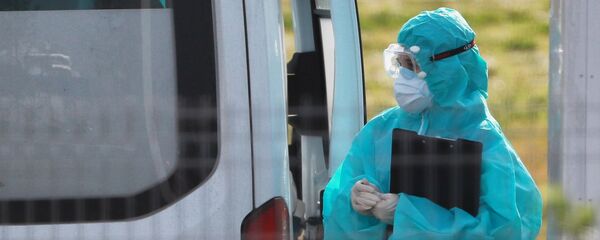 Врач бригады скорой медицинской помощи Врач бригады скорой медицинской помощи - Sputnik Узбекистан