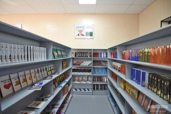 На территории нового массива возведены махаллинский гузар, магазин, библиотека, детские площадки. - Sputnik Узбекистан