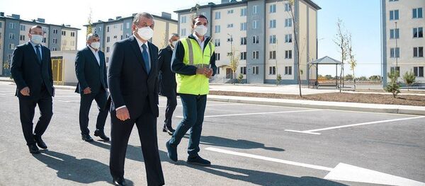 Визит Шавката Мирзиёева в Сырдарьинскую область  Визит Шавката Мирзиёева в Сырдарьинскую область  - Sputnik Ўзбекистон