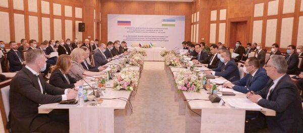 В 2021 году в Ташкенте состоится узбекско-российская инвестиционная выставка В 2021 году в Ташкенте состоится узбекско-российская инвестиционная выставка - Sputnik Узбекистан