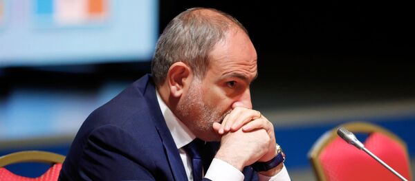 Премьер-министр Армении Никол Пашинян - Sputnik Ўзбекистон