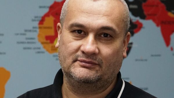 Журналист Бобомурод Абдуллаев - Sputnik Узбекистан