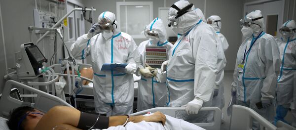 Реанимация во временном госпитале для пациентов с COVID-19 Реанимация во временном госпитале для пациентов с COVID-19 - Sputnik Узбекистан