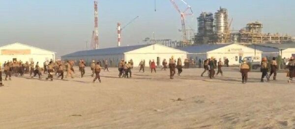 Требуя завтрак, рабочие разгромили завод в Кашкадарье - Sputnik Узбекистан