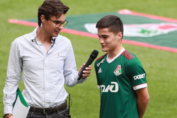 Мама хотела, чтобы я был, как Оуэн: футбольный путь Жасура Жалолиддинова - Sputnik Узбекистан