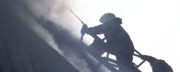 Тушение пожара Тушение пожара - Sputnik Ўзбекистон