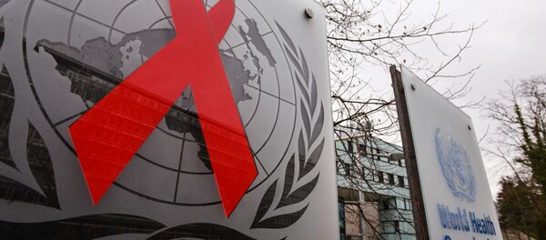 Эмблемы Всемирной организации здравоохранения и Объединённой программы ООН по ВИЧ/СПИД (ЮНЭЙДС) Эмблемы Всемирной организации здравоохранения и Объединённой программы ООН по ВИЧ/СПИД (ЮНЭЙДС) - Sputnik Ўзбекистон
