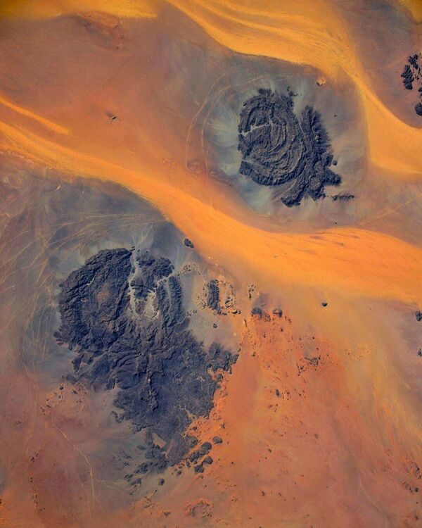 Пустыня Сахара, снятая с борта МКС российским космонавтом Иваном Вагнером. - Sputnik Узбекистан