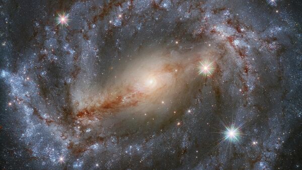 Spiralnaya galaktika NGC 5643 s peremichkoy (SBc) v sozvezdii Volka - Sputnik O‘zbekiston