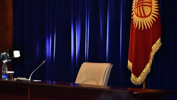  Kreslo prezidenta Kirgizstana - Sputnik O‘zbekiston