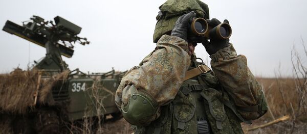 Военнослужащие во время тактико-специальных учений Военнослужащие во время тактико-специальных учений - Sputnik Ўзбекистон