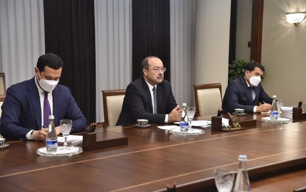 Премьер-министр Узбекистана Абдулла Арипов принял делегацию правительства Казахстана во главе с вице-премьером Романом Скляром - Sputnik Узбекистан