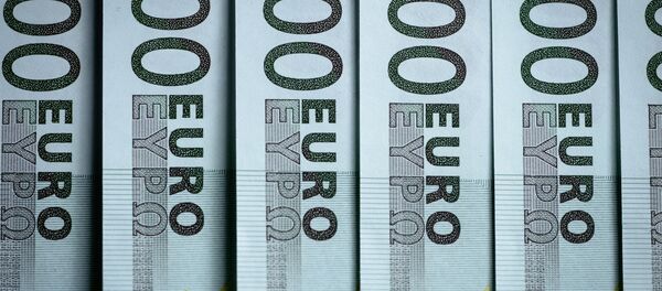 Евро - Sputnik Узбекистан