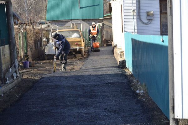 Лотерея по-русски: в Башкирии жительница села выиграла 5 тонн асфальта - Sputnik Узбекистан