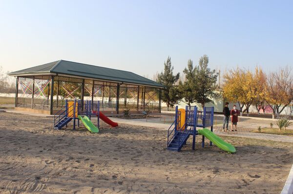 Куда приходит детство: как Узбекистан решает проблему детсадов и педкадров Куда приходит детство: как Узбекистан решает проблему детсадов и педкадров - Sputnik Узбекистан