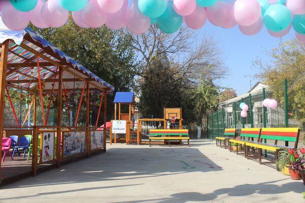 Куда приходит детство: как Узбекистан решает проблему детсадов и педкадров Куда приходит детство: как Узбекистан решает проблему детсадов и педкадров - Sputnik Узбекистан