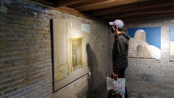 Выставка CITY люди в Art Residence Bukhara - Sputnik Узбекистан