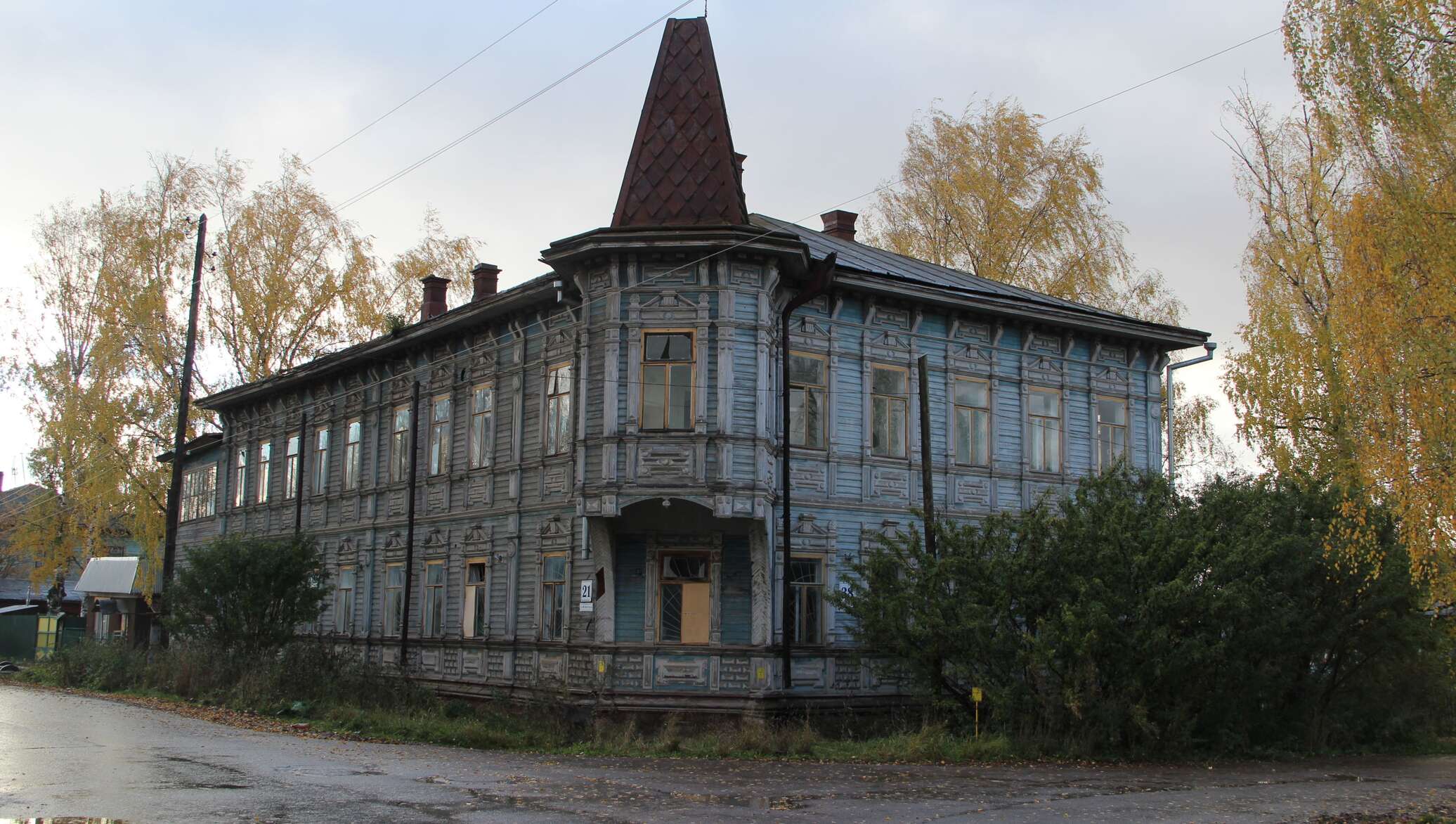 Культурное наследие регионального значения. Дом Жигаловых Великий Устюг. Дом Жигаловых на ул. Водников, 38 Великий Устюг. Великий Устюг пятиэтажки. Усадьба Федосеева Великий Устюг.