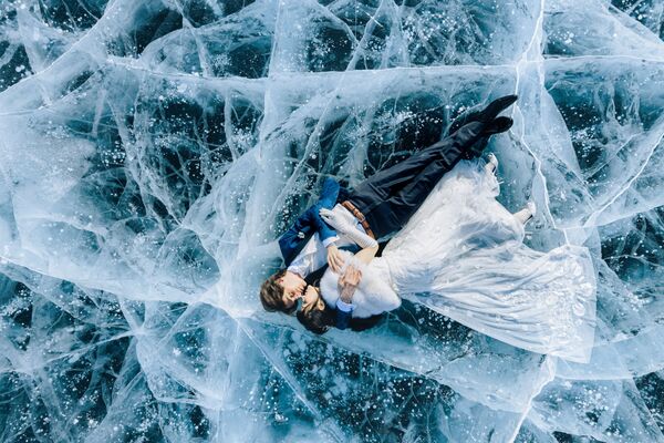 Снимок российского фотографа Ekaterina Mukhina, ставший финалистом в категории EPIC LOCATION в конкурсе 2020 International Wedding Photographer of the Year  - Sputnik Узбекистан