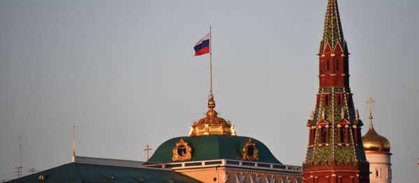 Bolshoy Kremlevskiy dvores i Vodovzvodnaya bashnya Moskovskogo Kremlya. - Sputnik O‘zbekiston
