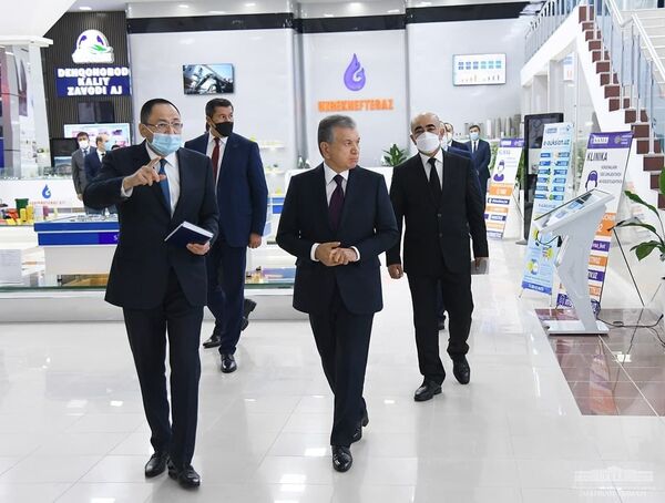 В Карши открылась Клиника оздоровления и приватизации предприятий - Sputnik Узбекистан