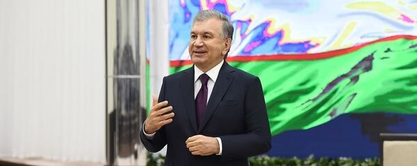 Президент Узбекистана Шавкат Мирзиёев Президент Узбекистана Шавкат Мирзиёев - Sputnik Ўзбекистон