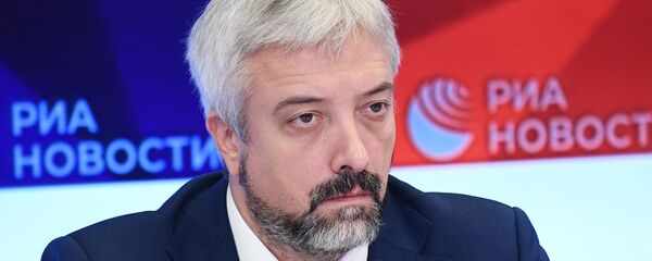 Руководитель Федерального агентства по делам Содружества Независимых Государств, соотечественников, проживающих за рубежом, и по международному гуманитарному сотрудничеству (Россотрудничество) Евгений Примаков - Sputnik Узбекистан