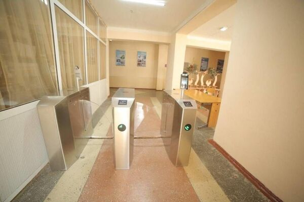 В Узбекистане к 2023 году откроется более 200 специализированных школ - Sputnik Узбекистан