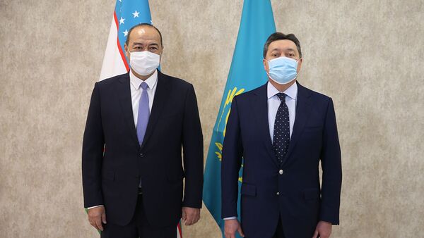 Премьер-министры Узбекистана и Казахстана - Sputnik Узбекистан