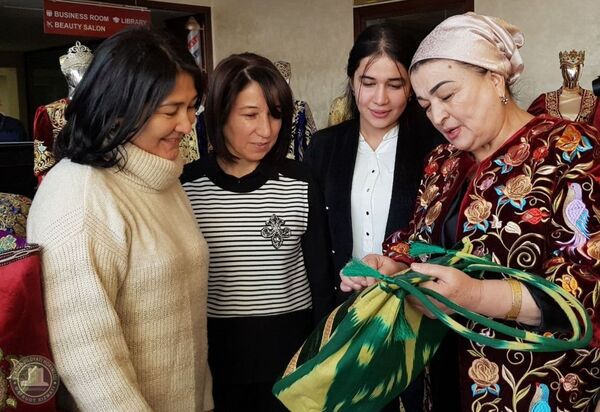 В Бухаре прошел фестиваль моды - фото - Sputnik Узбекистан