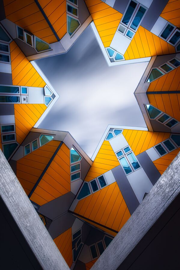Снимок Кубического дома в Роттердаме фотографа John White, ставший финалистом в конкурсе Historic Photographer of the Year 2020 - Sputnik Узбекистан
