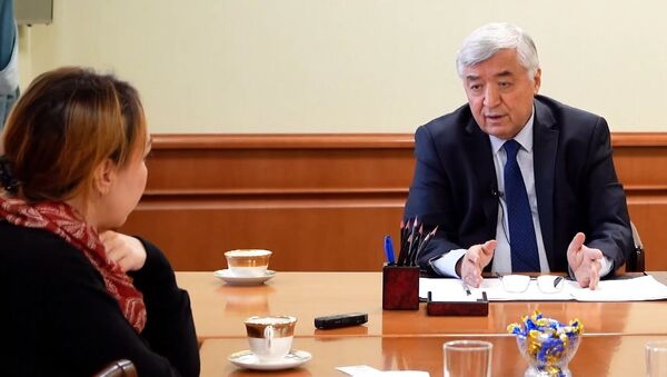 Министр здравоохранения РУз Абдухаким Хаджибаев о том, как идут переговоры по вакцине Спутник V  - Sputnik Ўзбекистон