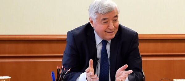 Министр здравоохранения Абдухаким Хаджибаев о том, когда мир заговорит о победе над коронавирусом  Министр здравоохранения Абдухаким Хаджибаев о том, когда мир заговорит о победе над коронавирусом  - Sputnik Ўзбекистон