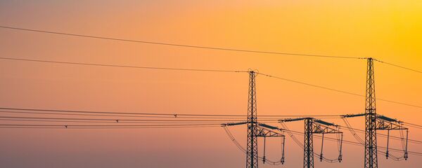 Линии электропередач Линии электропередач - Sputnik Узбекистан