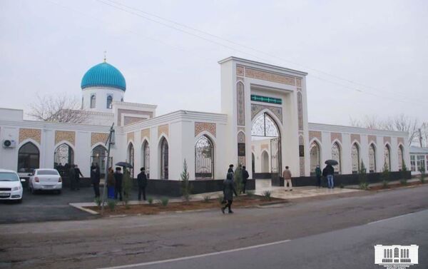 Отреставрированное здание мечети Зиё в Сирдарье - Sputnik Ўзбекистон