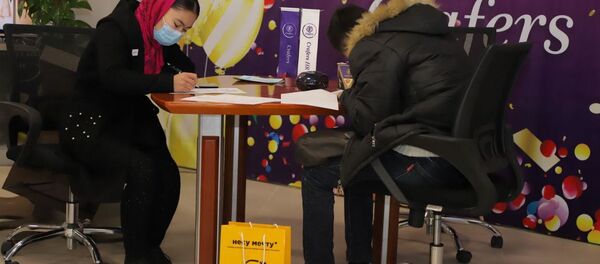 В Ташкенте прошла ярмарка вакансий в сфере туризма В Ташкенте прошла ярмарка вакансий в сфере туризма - Sputnik Узбекистан