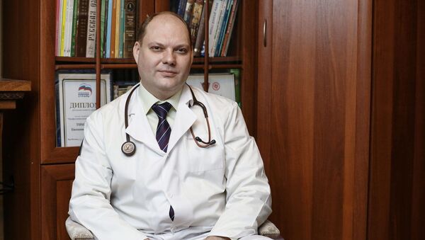 Врач-педиатр, инфекционист и вакцинолог Евгений Тимаков - Sputnik Узбекистан
