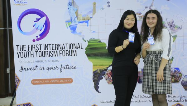 Первый Международный молодежный туристический форум в Бухаре - Sputnik Узбекистан