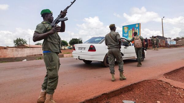 Ситуация в Мали в связи с военным переворотом, 18 августа 2020 года - Sputnik Узбекистан