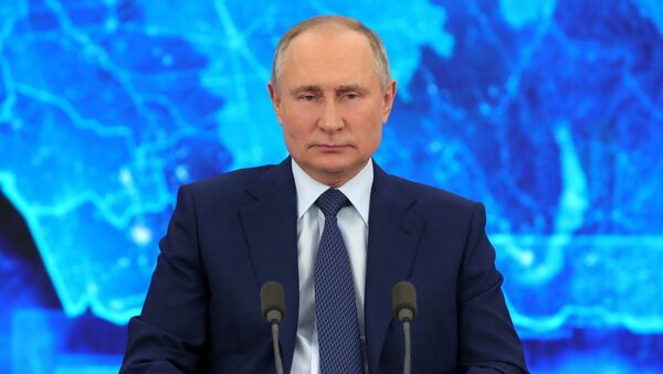 Президент РФ Владимир Путин - Sputnik Ўзбекистон