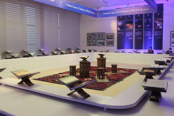 Познать Узбекистан: кино, ковры и артефакты - Sputnik Узбекистан