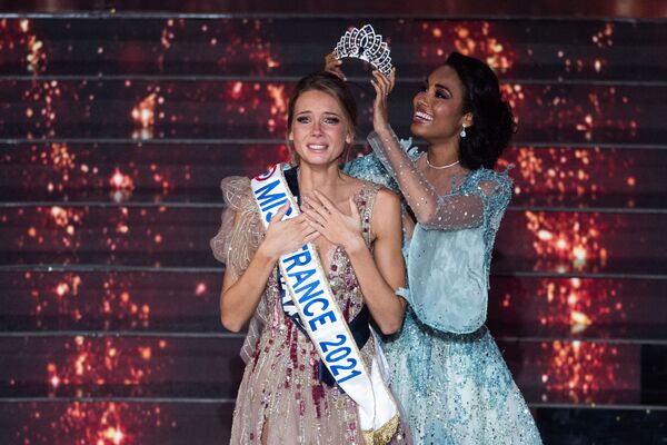 Miss Fransiya-2021 tanlovi g‘olibi Amandin Peti - Sputnik O‘zbekiston