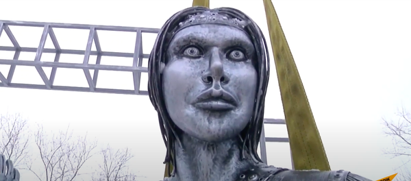 Что жители Нововоронежа думают о демонтированной Аленке - Sputnik Узбекистан