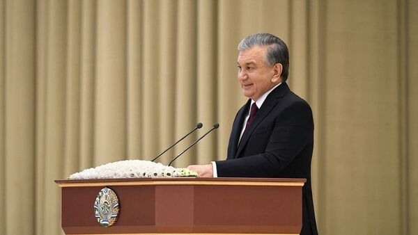 Ежегодное послание президента Узбекистана Шавката Мирзиёева палатам Олий Мажлиса и членам Правительства  - Sputnik Узбекистан