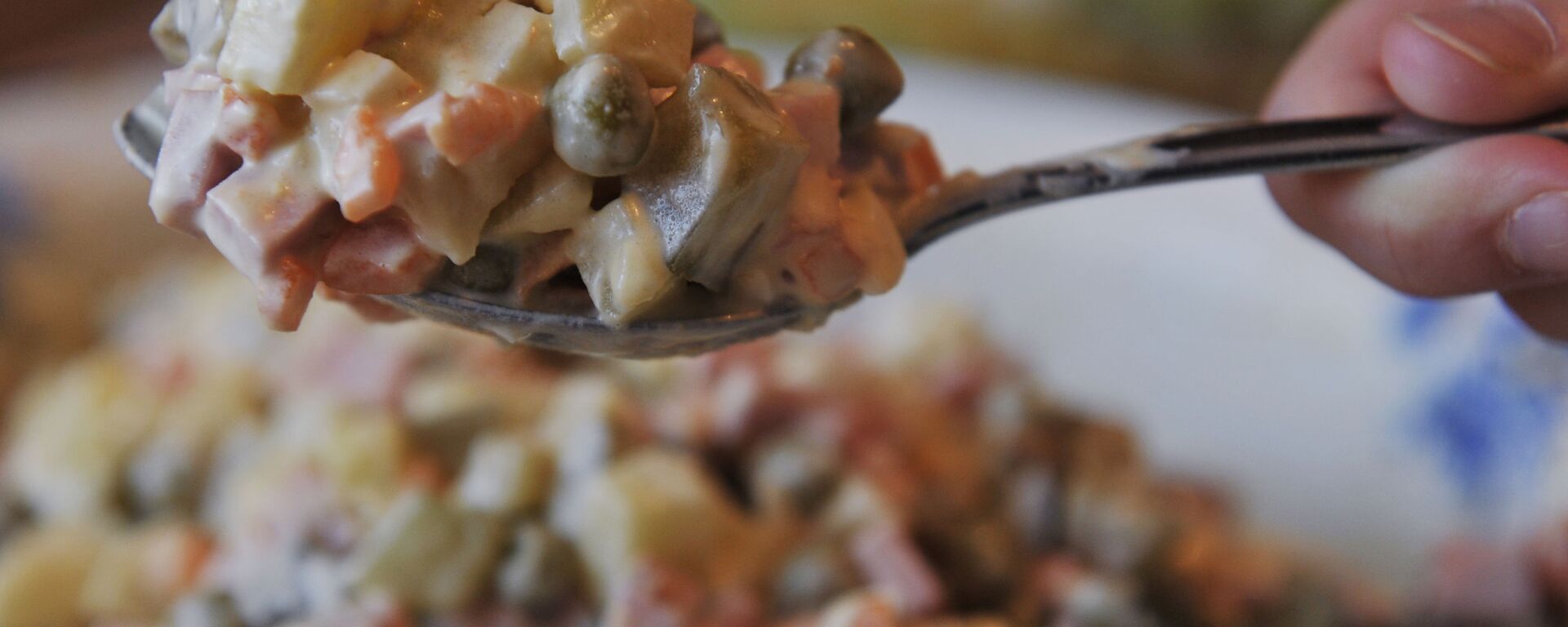 Салат Оливье - Sputnik Узбекистан, 1920, 31.12.2025