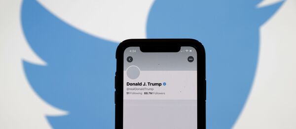 Заблокированный аккаунт президента США Дональда Трампа в Twitter - Sputnik Узбекистан