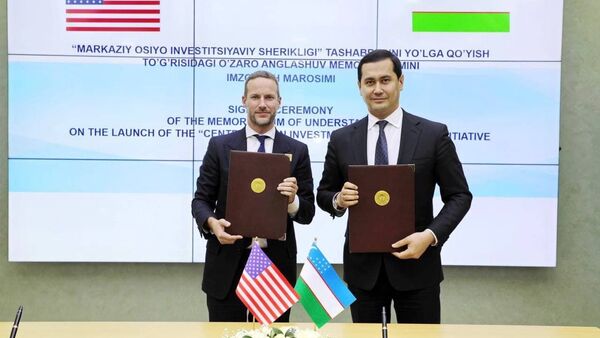 Узбекистан и США готовят дорожную карту по инвестициям в проекты в Центральной Азии - Sputnik Узбекистан