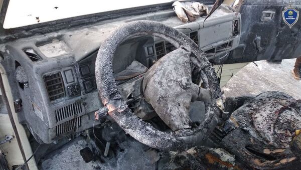 Автомобиль загорелся на заправке в Наманганской области - Sputnik Узбекистан